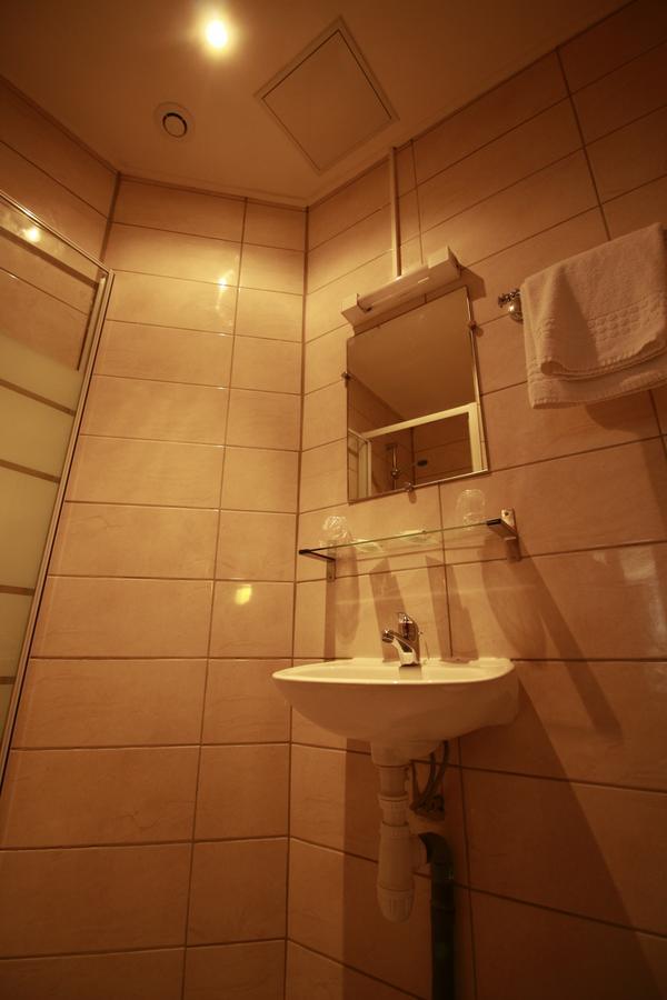 Hotel Moderne Μασσαλία Εξωτερικό φωτογραφία
